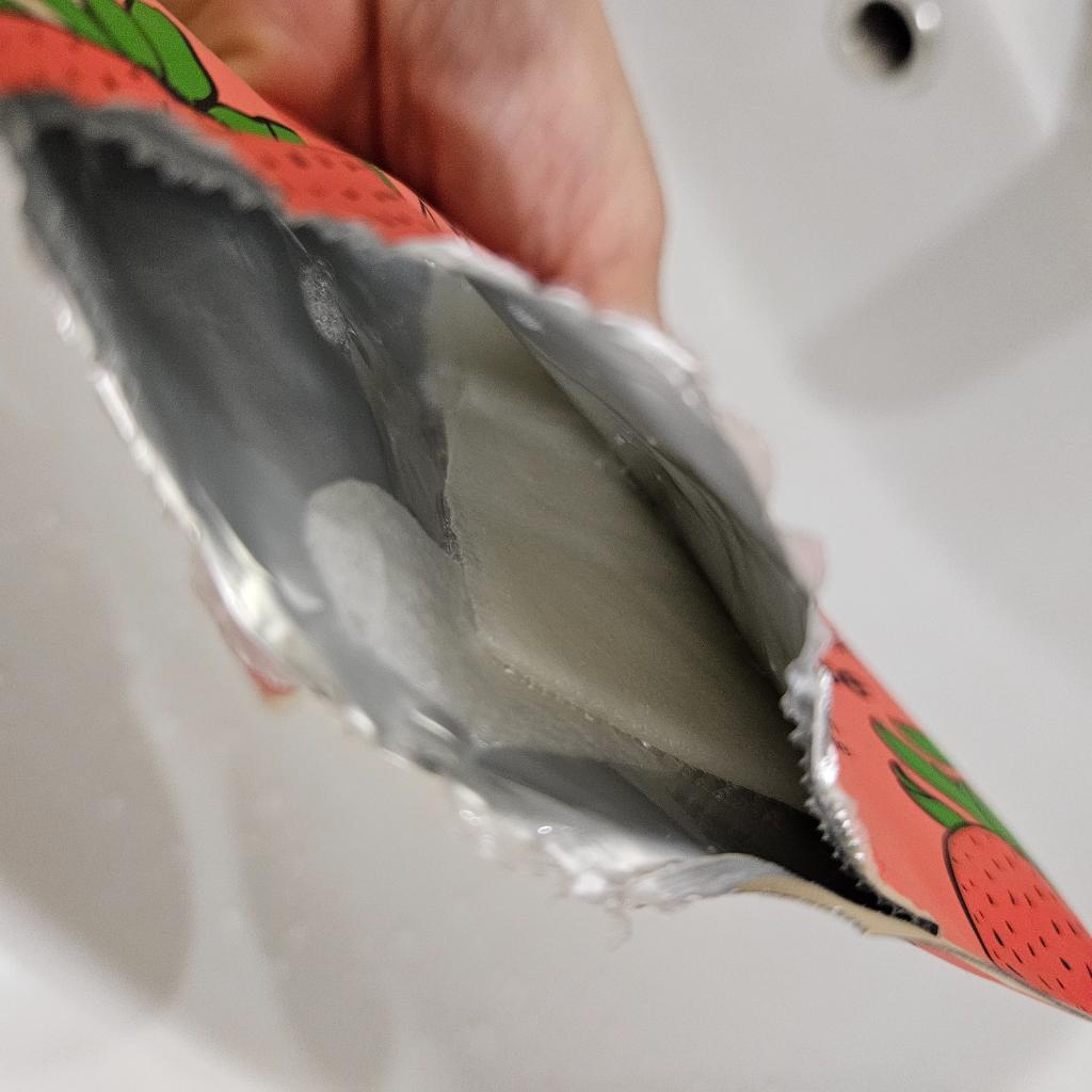 Sephora strawberry face mask  Тканевая маска с экстрактом клубники