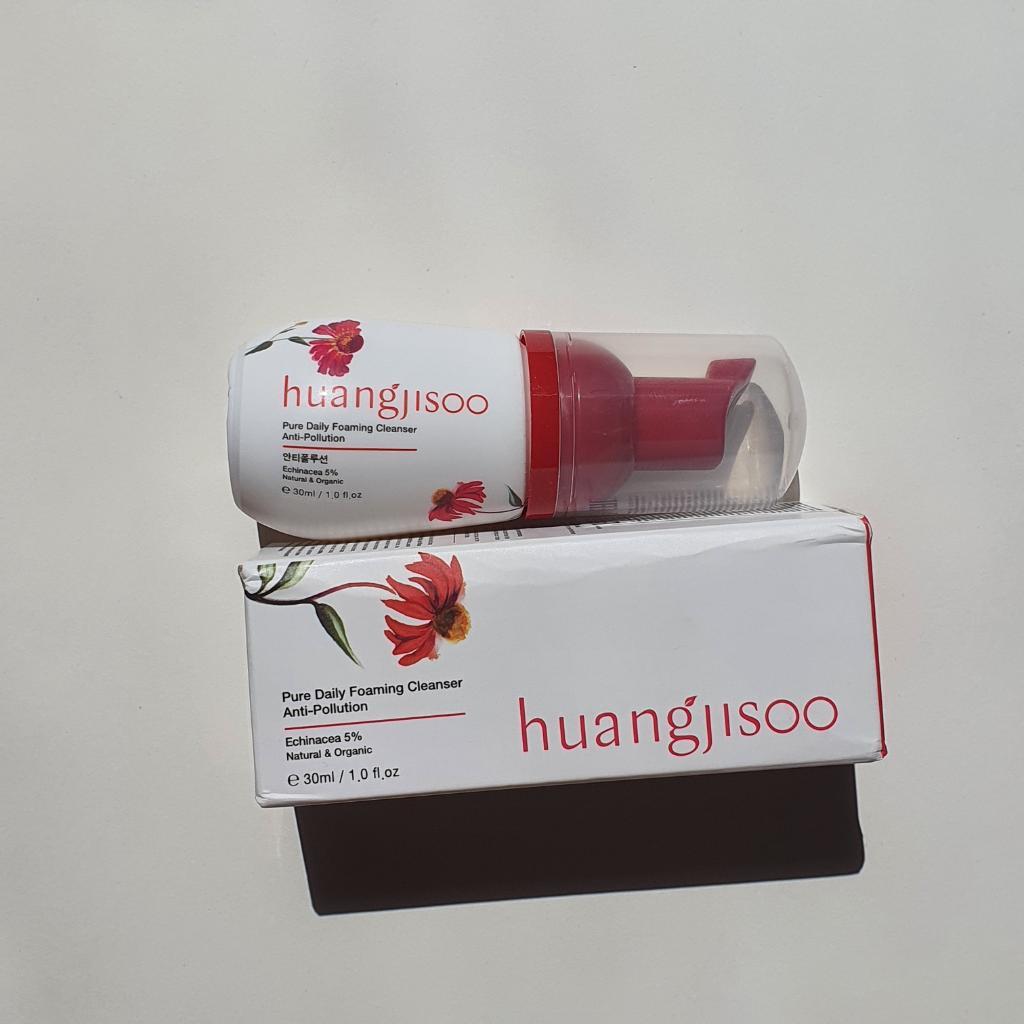 Huangjisoo daily foaming pure cleanser anti-pollution  Мягкая пенка для умывания с экстрактом эхинацеи