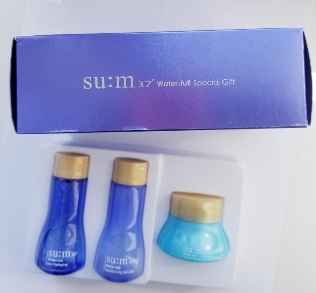 Su:m37 Water Full 3 Special Gift Set Набор увлажняющих средств