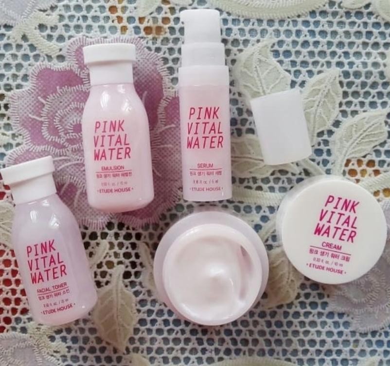 Etude house special trial kit Pink vital water Мининабор для увлажнения кожи