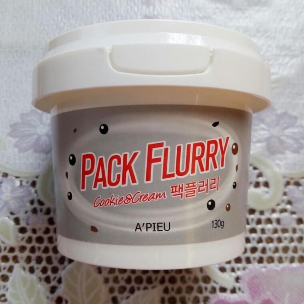 A'PIEU Pack Flurry Cookie&Cream очищающая маска-скраб "Сливочное мороженое с печеньем".