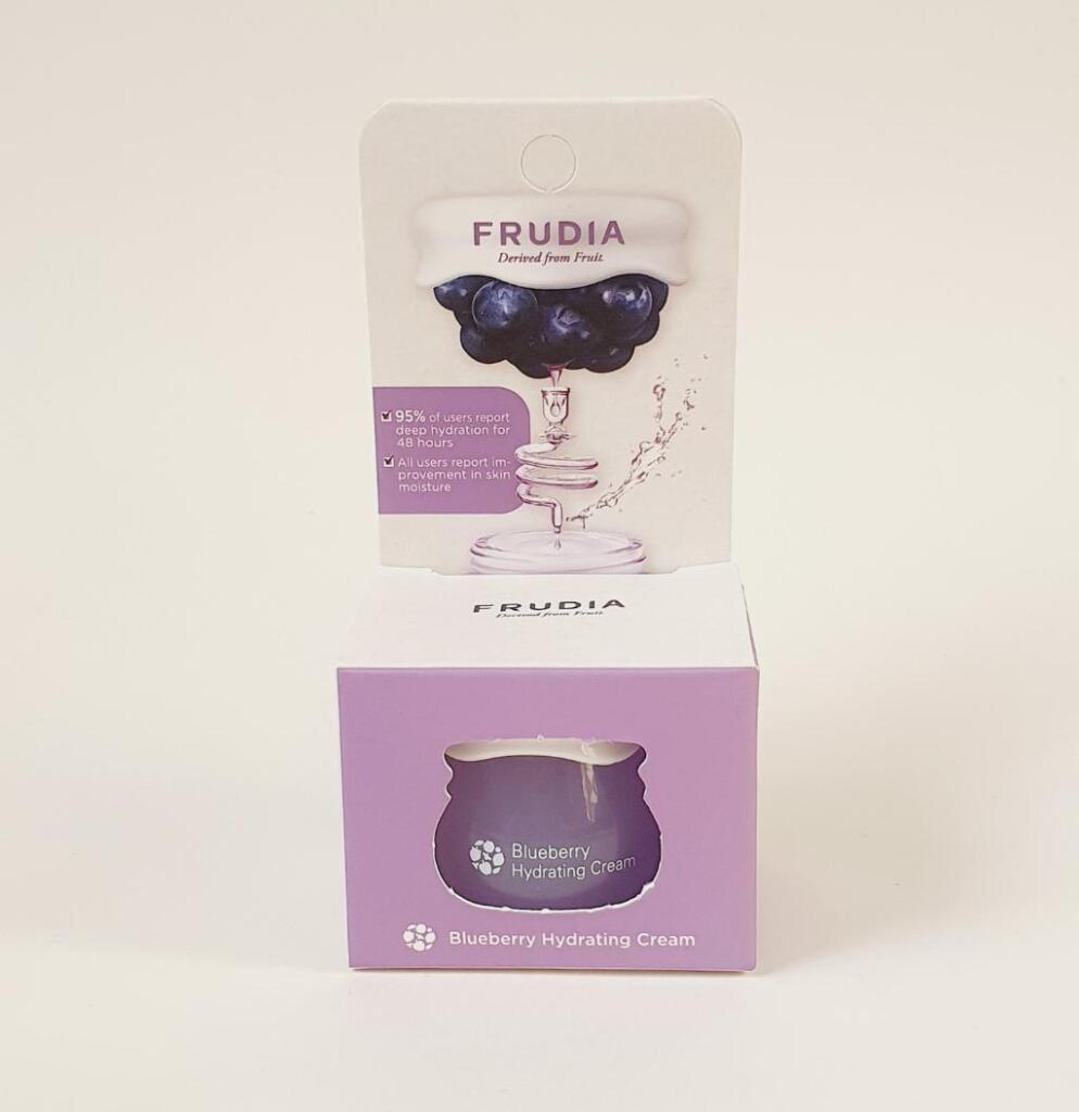 Frudia Blueberry Hydrating Cream Увлажняющий крем для лица с соком черники
