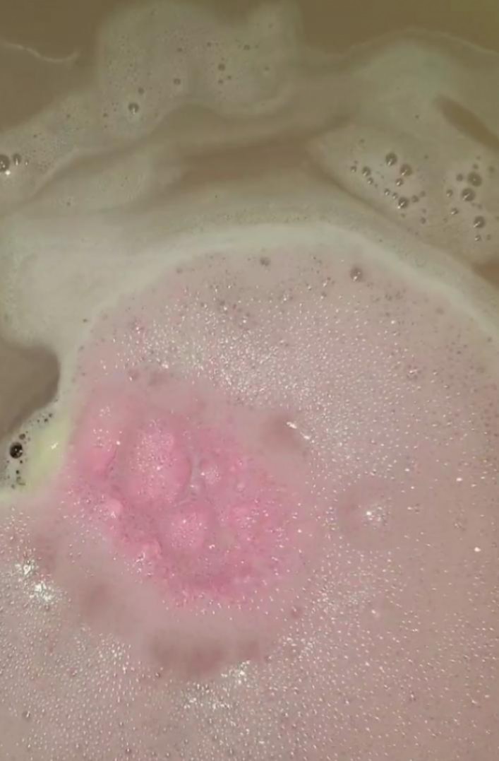 BoomShop rose Бомба для ванны "Розовая чаша"