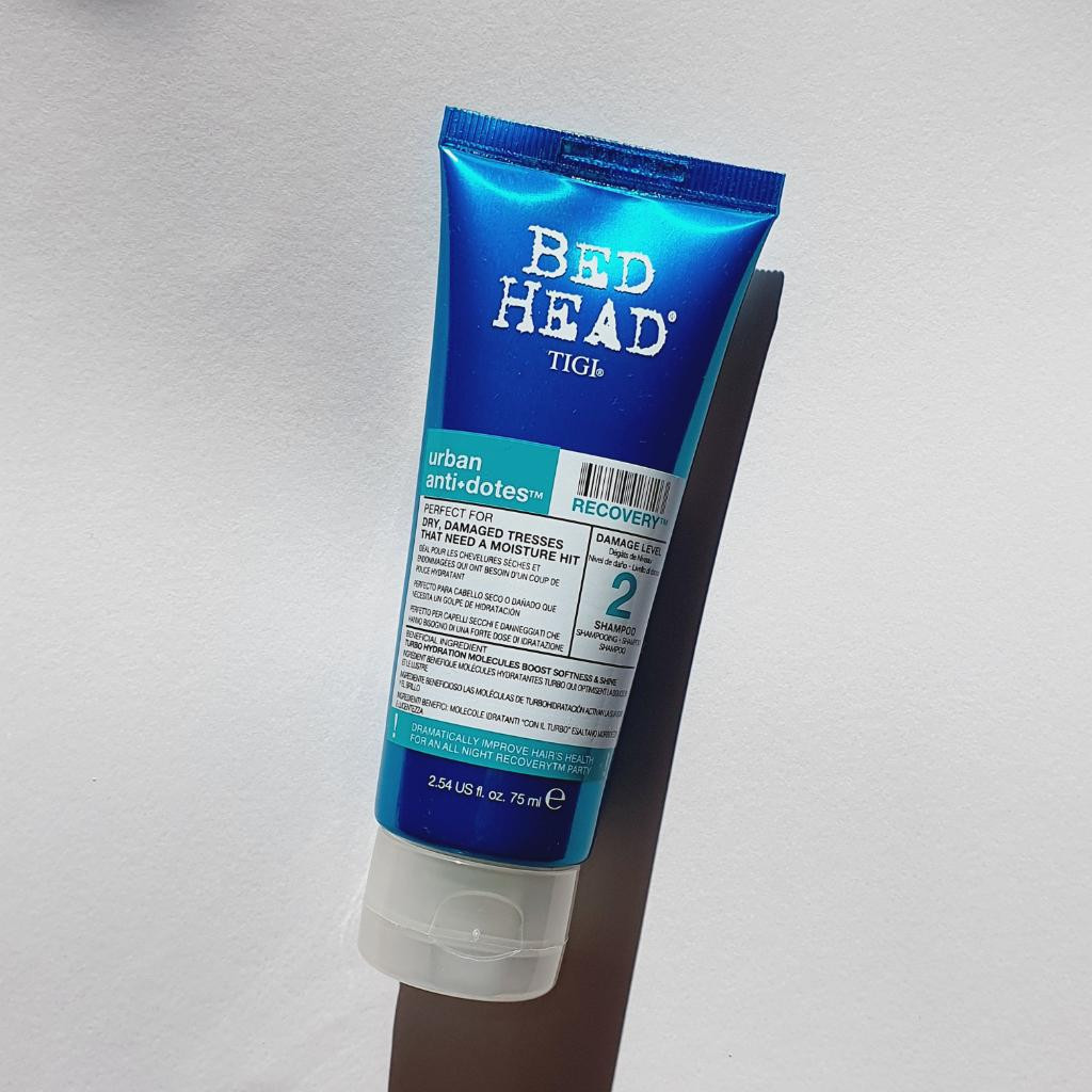 TIGI BED HEAD Urban Anti+Dotes Recovery Шампунь для поврежденных волос.