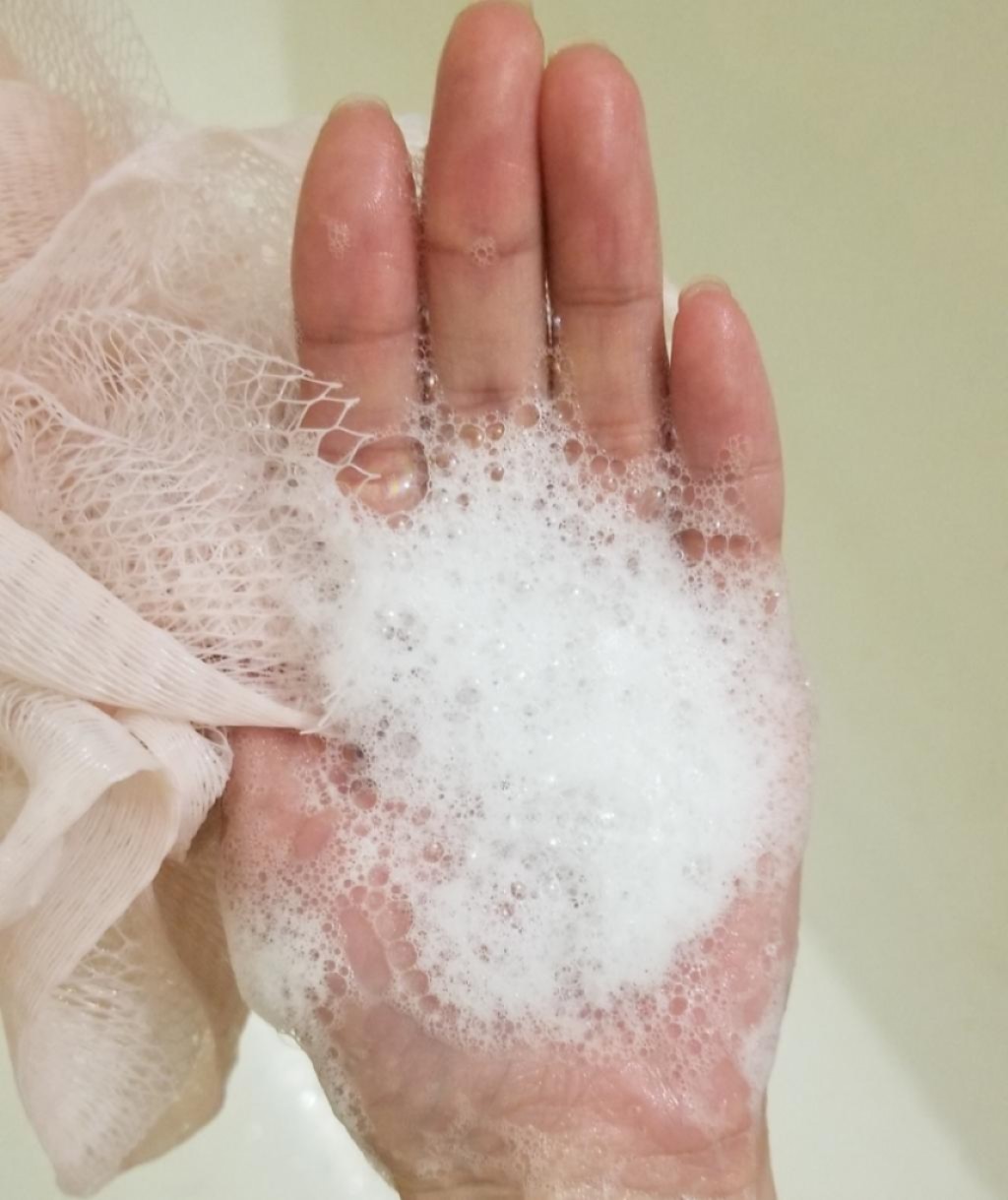 Chambery shower gel bubble gum муссовый гель для душа с ароматом жвачки.