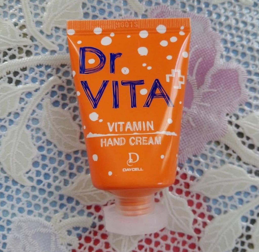 Daycell Dr.VITA vitamin handcream Поливитаминный крем для рук. ᅠ