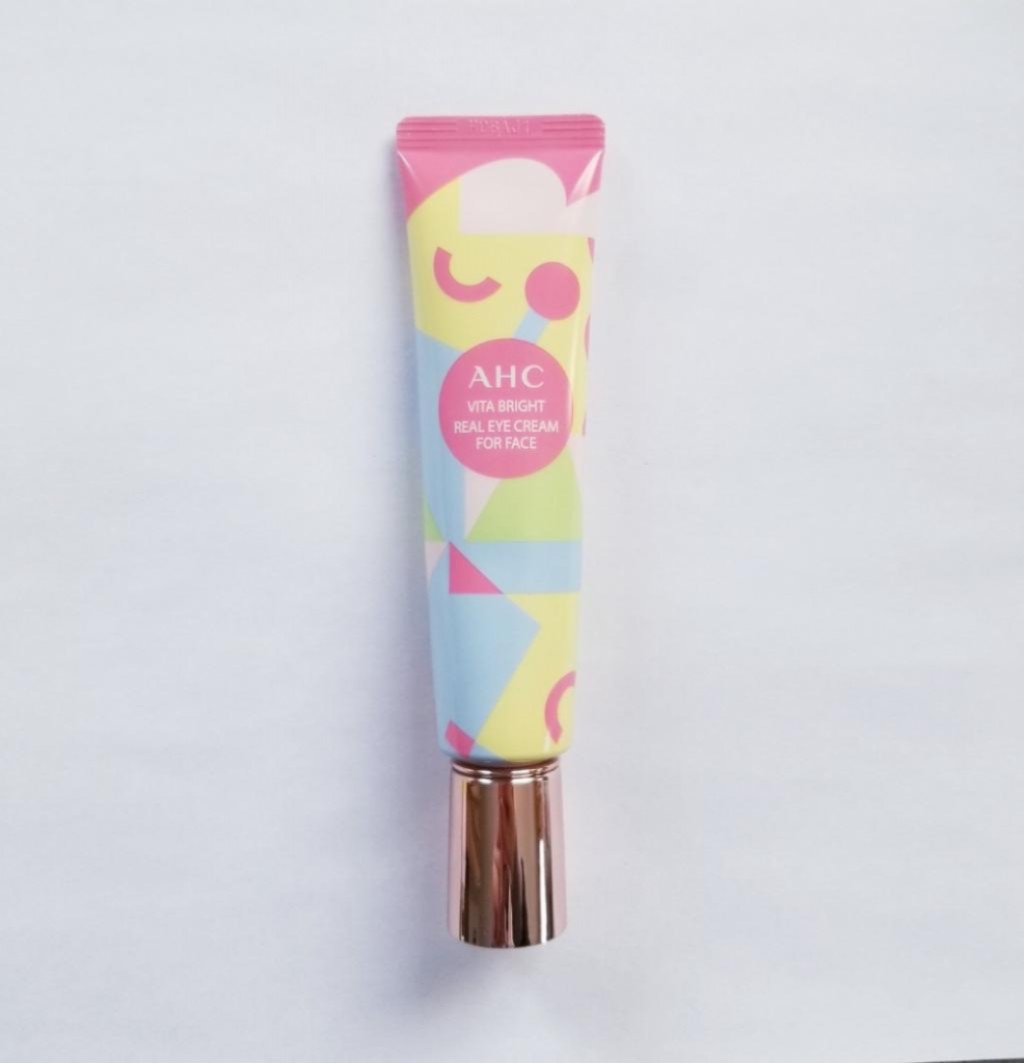 AHC Vita Bright Real Eye Cream For Face Лимитированный осветляющий крем для век и лица.
